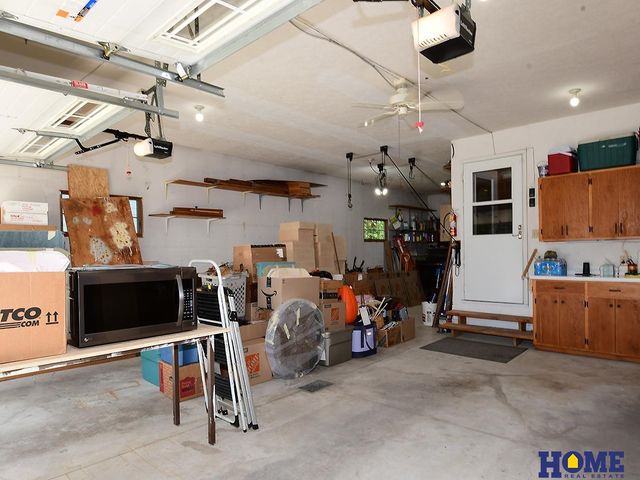7211 Woody Creek Lane, Lincoln, NE 68516