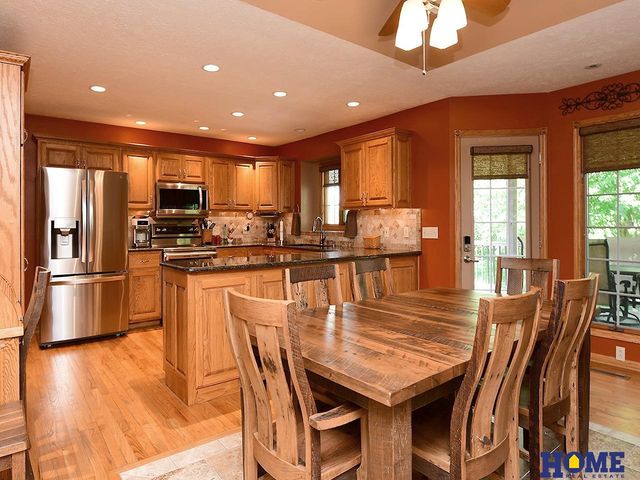 7211 Woody Creek Lane, Lincoln, NE 68516