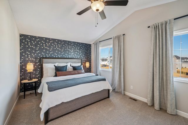 1315 Woods Road NE, Isanti, MN 55040