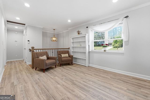 4400 Twin Creek Drive NE, Kennesaw, GA 30144