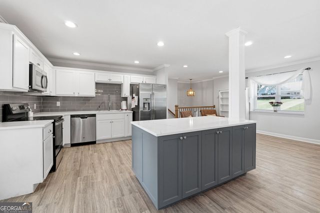 4400 Twin Creek Drive NE, Kennesaw, GA 30144