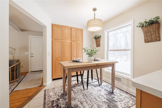 734 Eastwood Circle, Webster, NY 14580