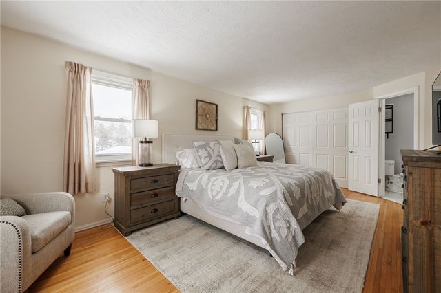 734 Eastwood Circle, Webster, NY 14580