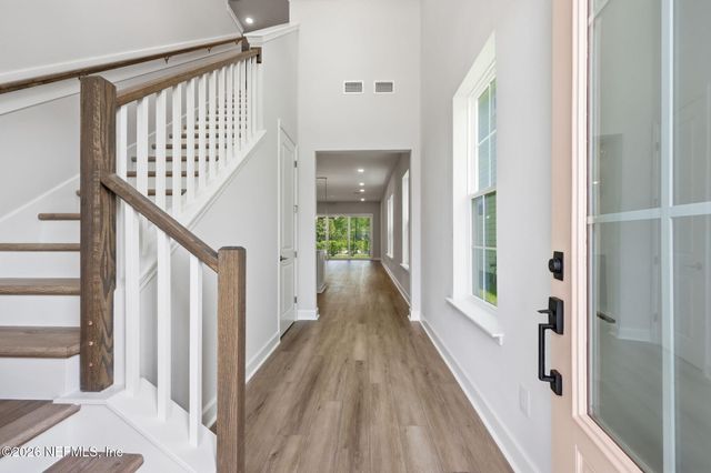 168 SEAMARK Drive, Ponte Vedra, FL 32081
