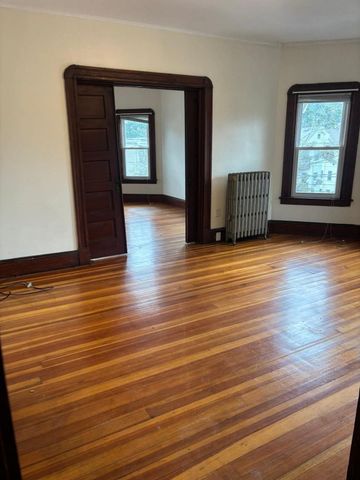 72 Richmond St 3, Brockton, MA 02301