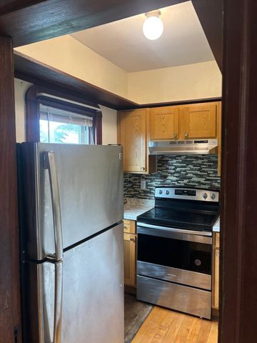 72 Richmond St 3, Brockton, MA 02301