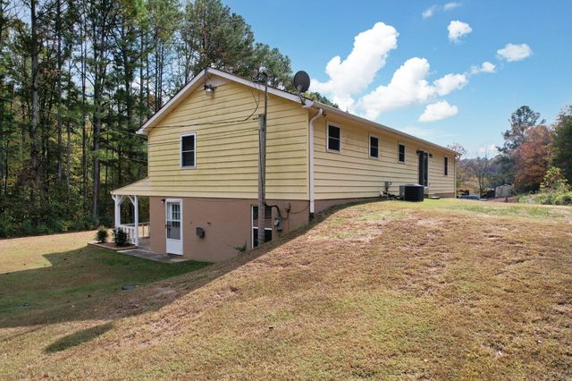 3074 Harrison Pike NW, Cleveland, TN 37311