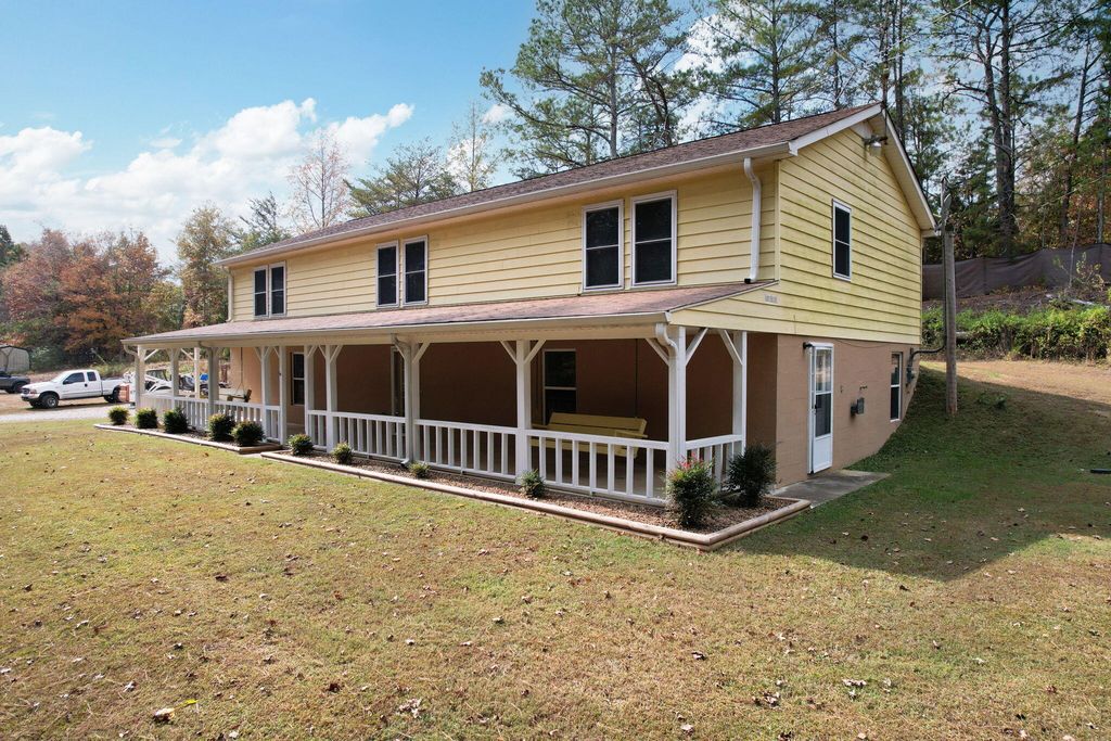 3074 Harrison Pike NW, Cleveland, TN 37311