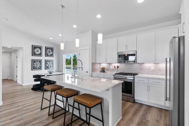 12243 N Dupont Dr, Spokane, WA 99218