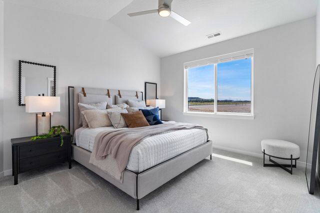 12243 N Dupont Dr, Spokane, WA 99218