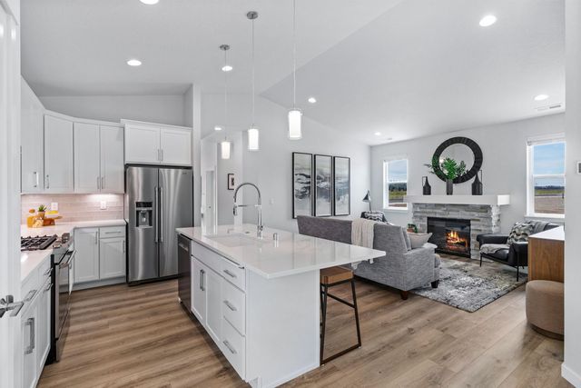 12243 N Dupont Dr, Spokane, WA 99218