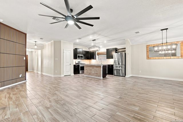 5122 Blue Ivy, Bulverde, TX 78163