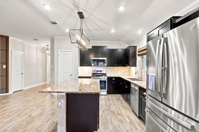 5122 Blue Ivy, Bulverde, TX 78163