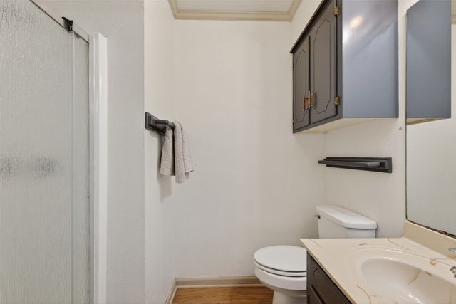 5521 E Meadow Drive, Bossier City, LA 71112