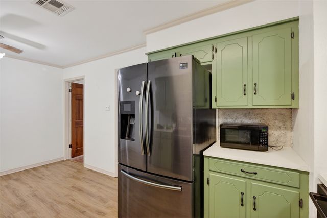 5521 E Meadow Drive, Bossier City, LA 71112