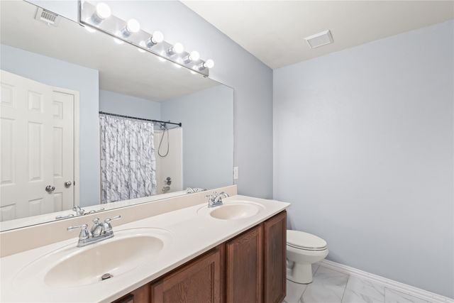 2813 Dana Lane, Denton, TX 76209