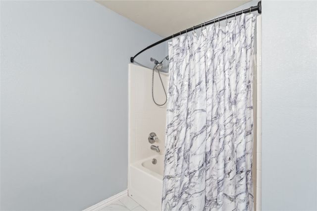 2813 Dana Lane, Denton, TX 76209