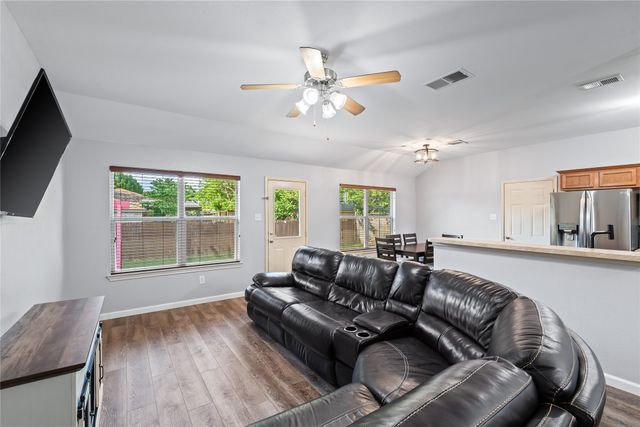 2813 Dana Lane, Denton, TX 76209