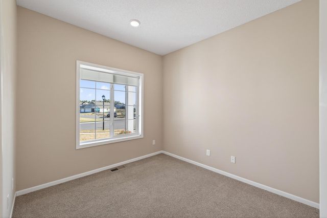 1962 William Lane, Lino Lakes, MN 55038