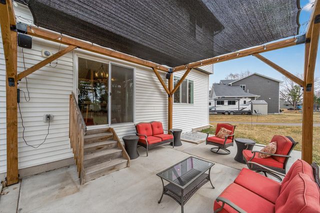 1962 William Lane, Lino Lakes, MN 55038