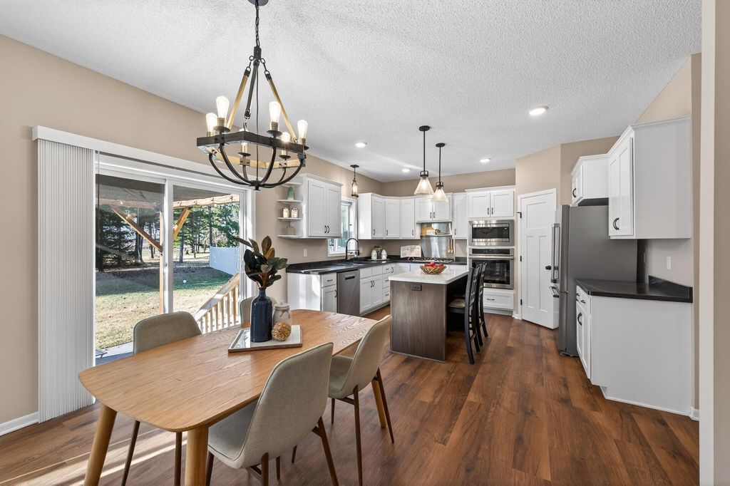 1962 William Lane, Lino Lakes, MN 55038