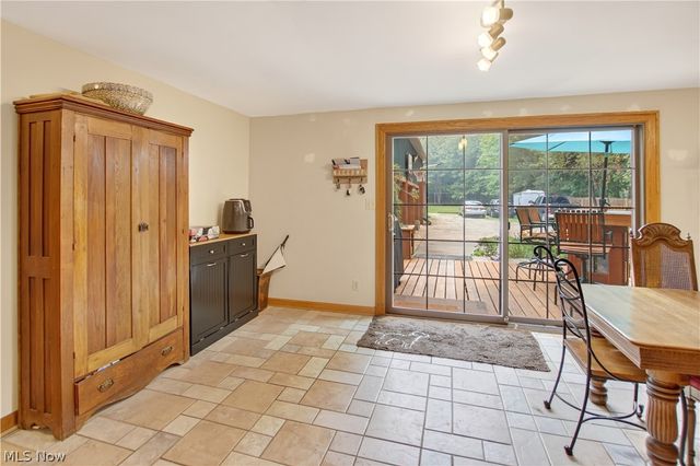 27341 Bagley Road, Olmsted Twp, OH 44138