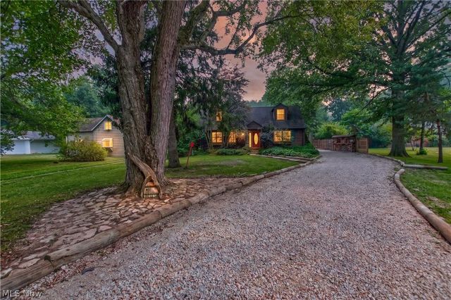 27341 Bagley Road, Olmsted Twp, OH 44138