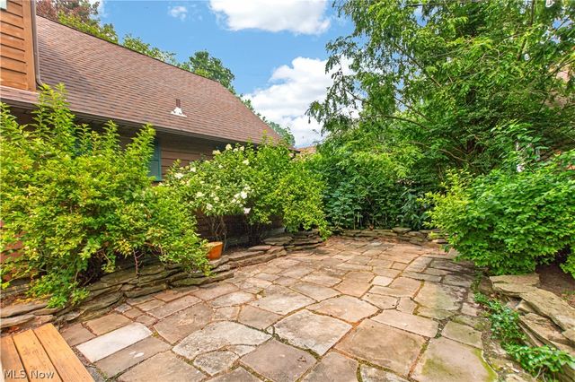 27341 Bagley Road, Olmsted Twp, OH 44138