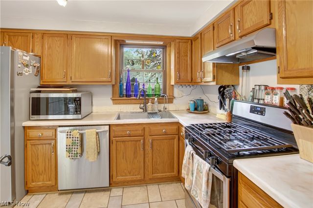 27341 Bagley Road, Olmsted Twp, OH 44138