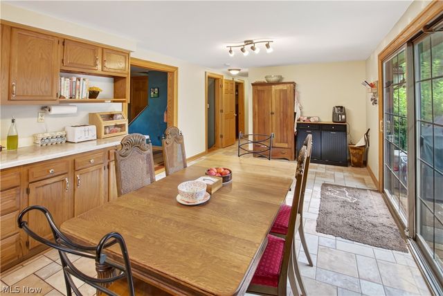 27341 Bagley Road, Olmsted Twp, OH 44138