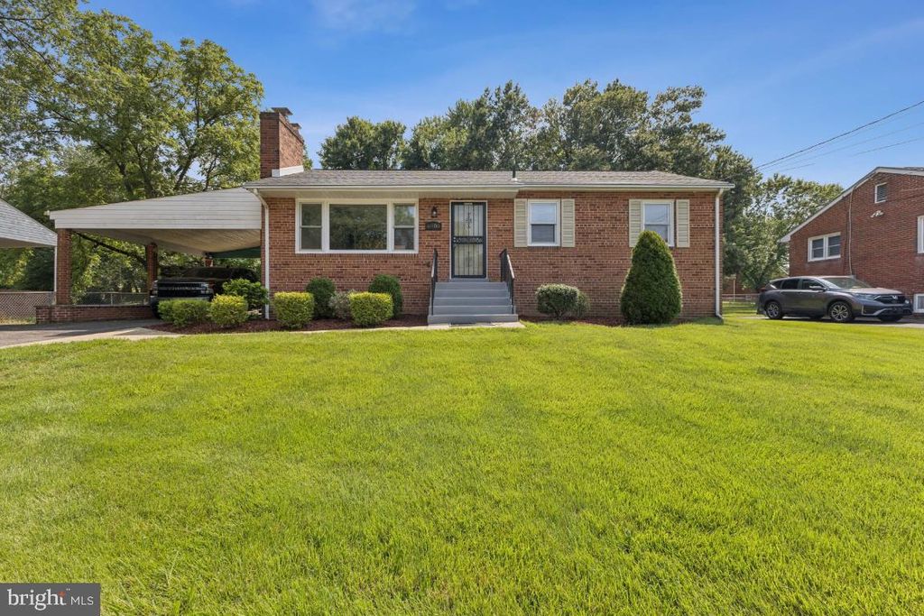 6005 CABLE AVE, Camp Springs, MD 20746