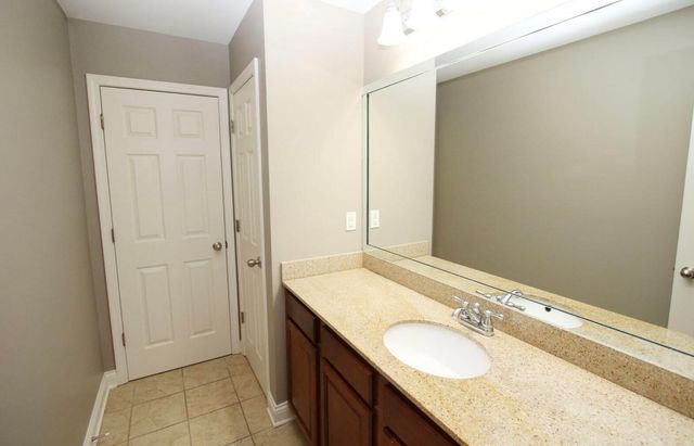 2424 Calendula Road, Lexington, KY 40511