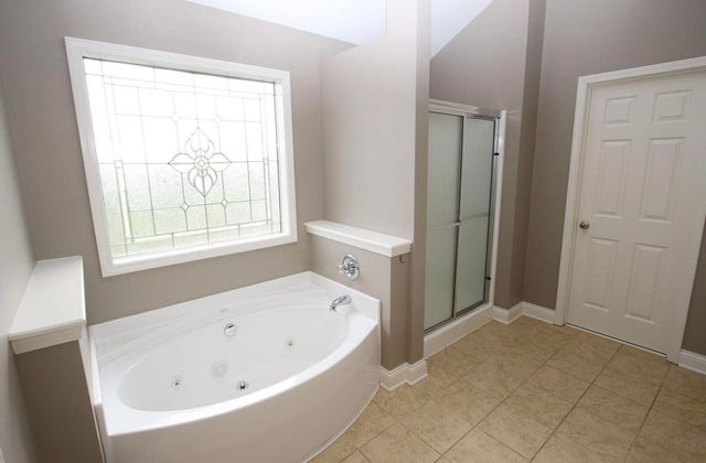 2424 Calendula Road, Lexington, KY 40511