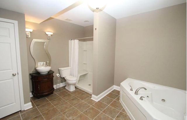 2424 Calendula Road, Lexington, KY 40511