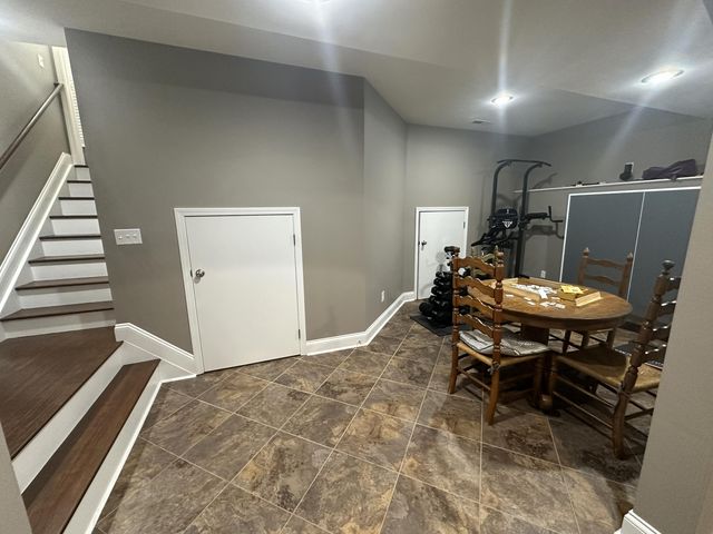 2424 Calendula Road, Lexington, KY 40511