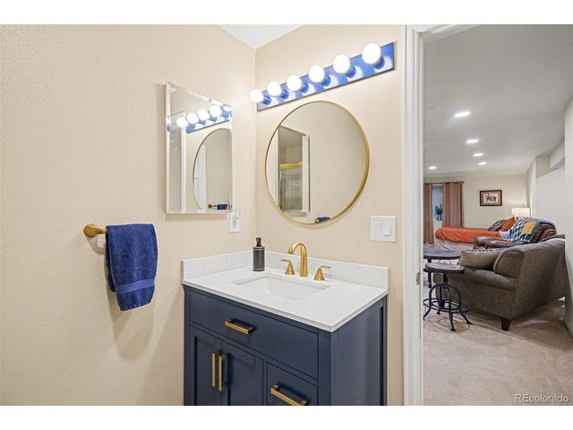 8505 E Temple Dr 441, Denver, CO 80237