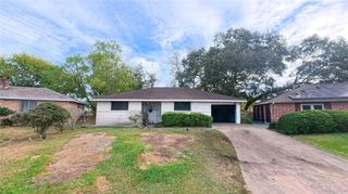 14531 Essendine Lane, Houston, TX 77045