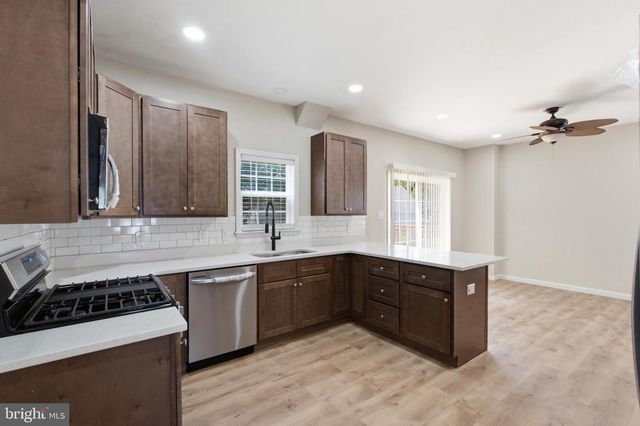 33 HOPKINS ST, Woodbury, NJ 08096