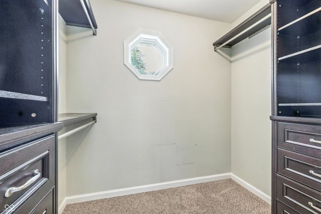 1066 N Dogwood Way, Greenfield, IN 46140