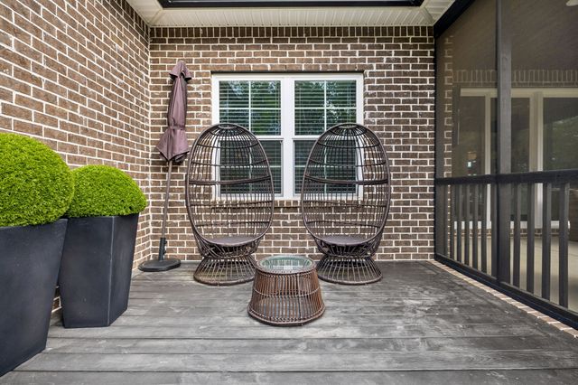 2614 Holly Springs Dr, Murfreesboro, TN 37128