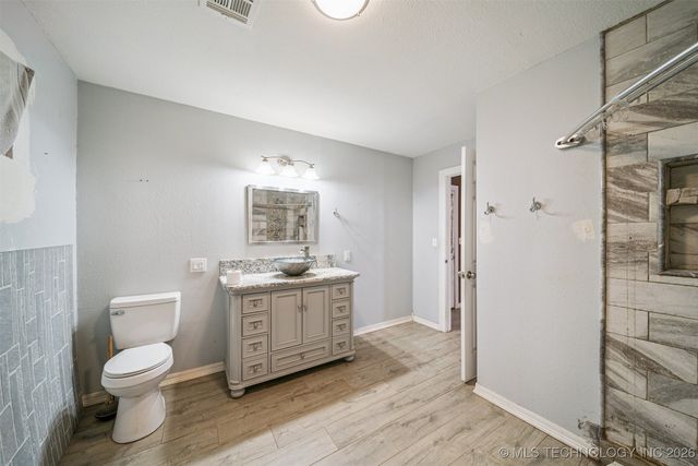 4006 Eufaula Avenue, Muskogee, OK 74403