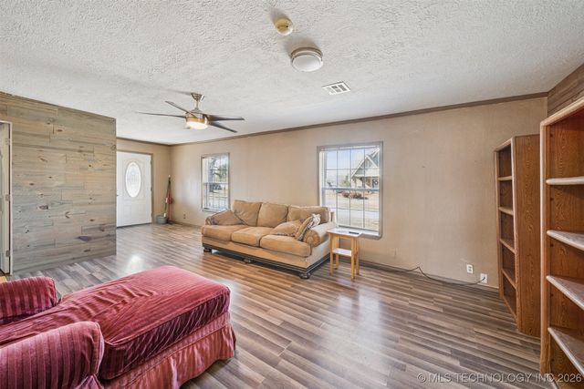 4006 Eufaula Avenue, Muskogee, OK 74403