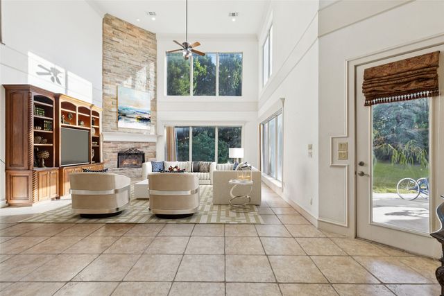 1616 Promontory Drive, Cedar Hill, TX 75104