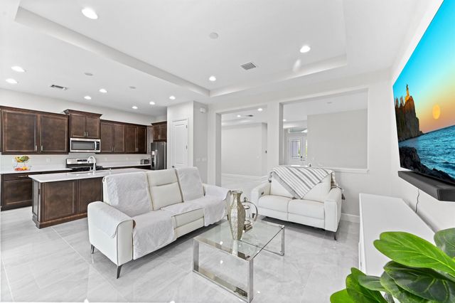 14236 Gray Bark Bend, Westlake, FL 33470