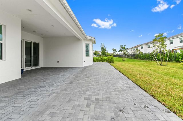 14236 Gray Bark Bend, Westlake, FL 33470