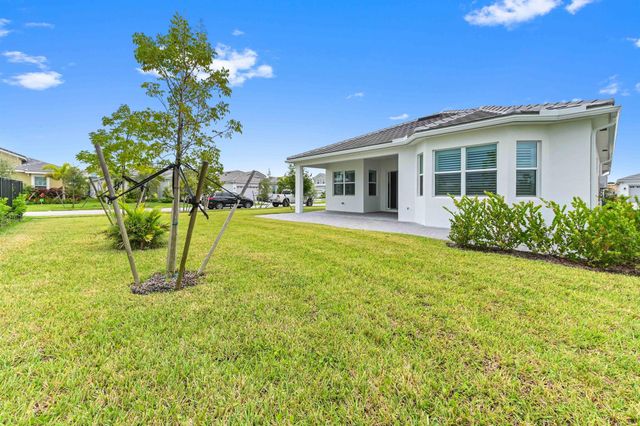 14236 Gray Bark Bend, Westlake, FL 33470