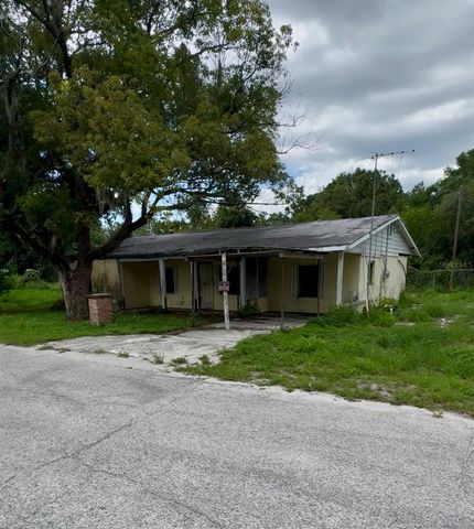 131 E BAY BOULEVARD S, Lake Wales, FL 33859