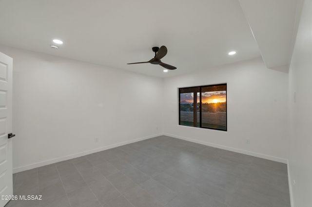 5371 N Paseo De La Tirada, Tucson, AZ 85750