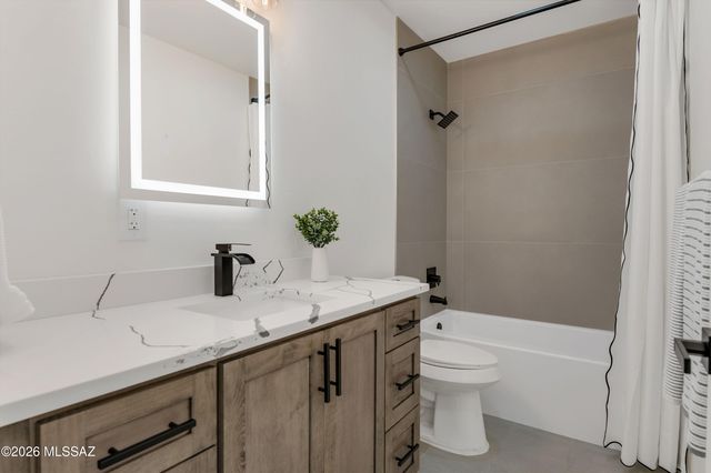 5371 N Paseo De La Tirada, Tucson, AZ 85750