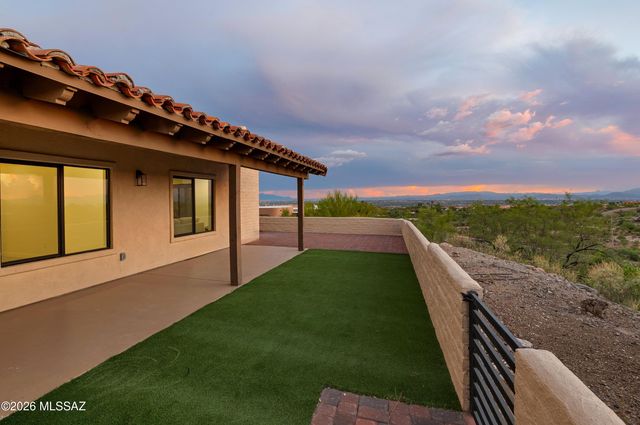 5371 N Paseo De La Tirada, Tucson, AZ 85750